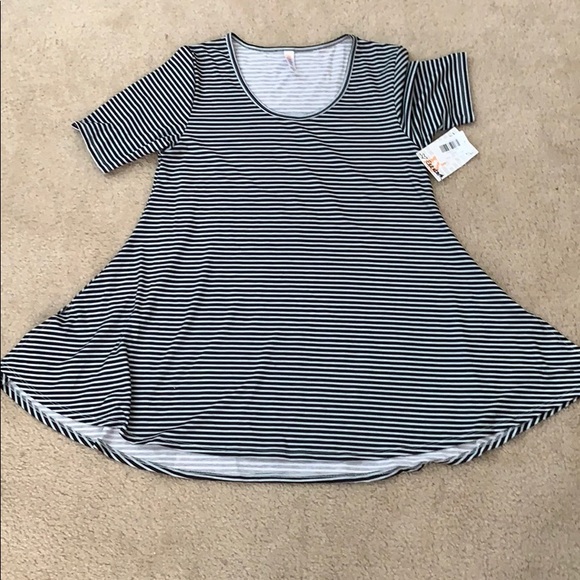 Lularoe perfect t - Picture 1 of 3
